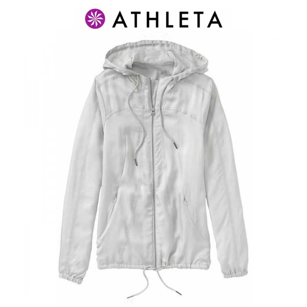 Athleta Luminous Anorak Jacket in Silver Shimmer